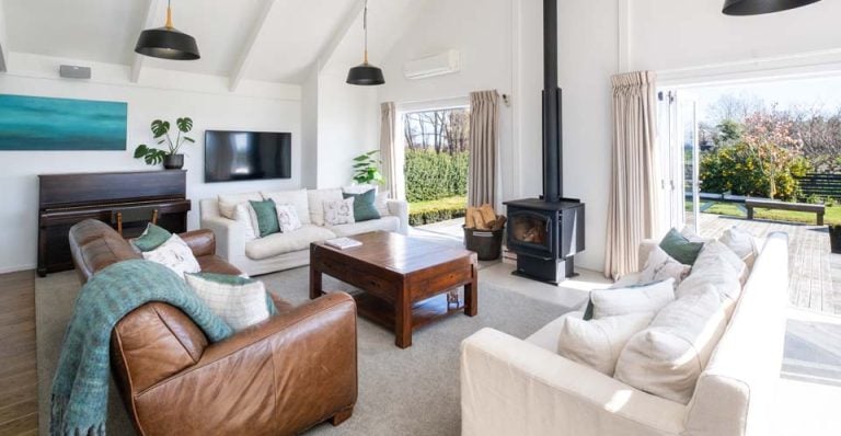 Lounge at Lawn Road Retreat, a wonderful environment for large groups, school groups, sports groups, golf groups, family get togethers etc