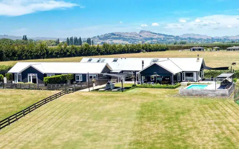 Lawn Road Retreat